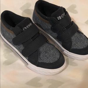 Toddler boys shoes